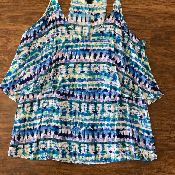 Bloomingdale’s AQUA Layered Tank - Picture 7 of 9